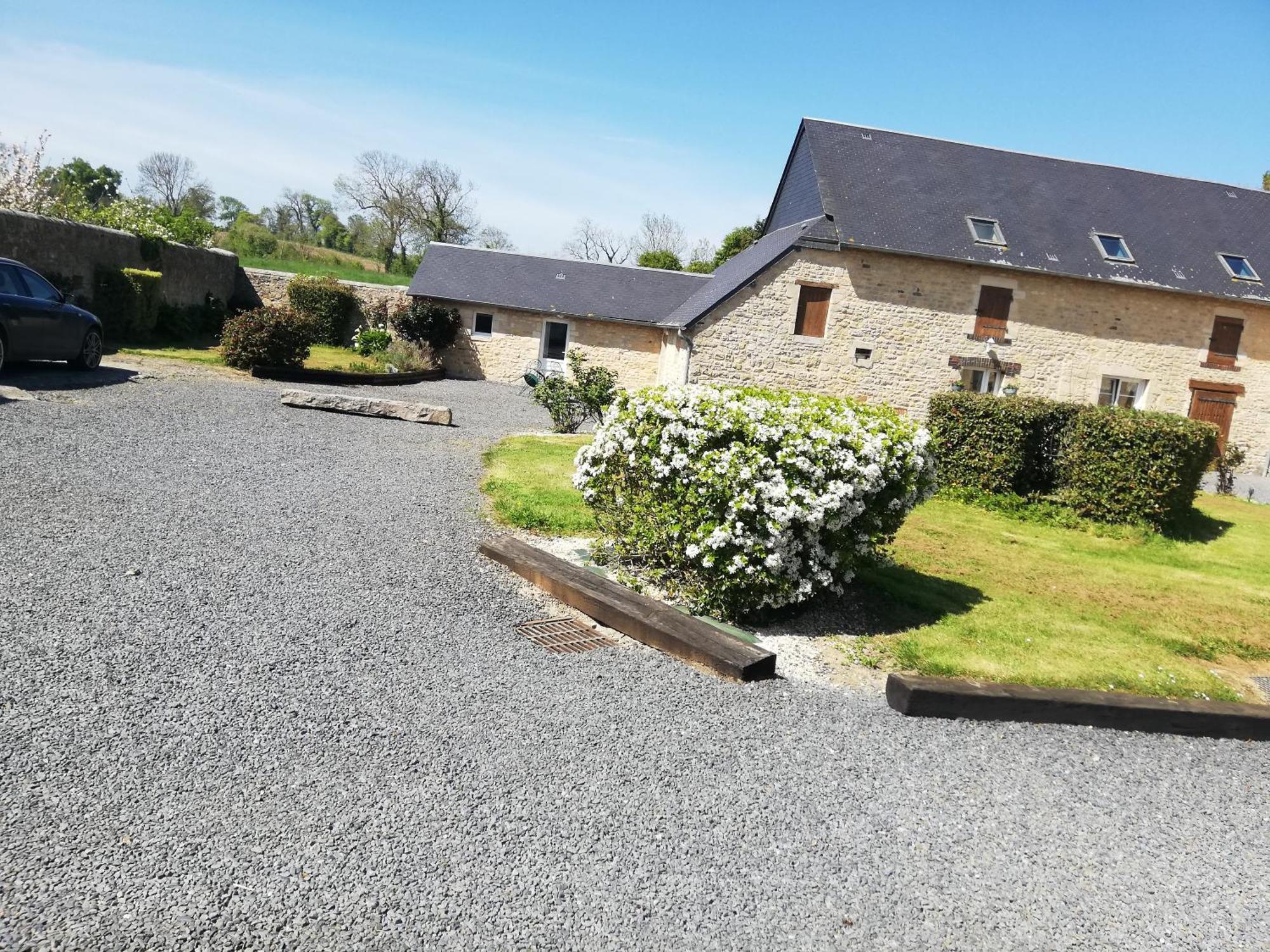 Ferme De Montigny Bed & Breakfast Asnieres-en-Bessin Eksteriør bilde
