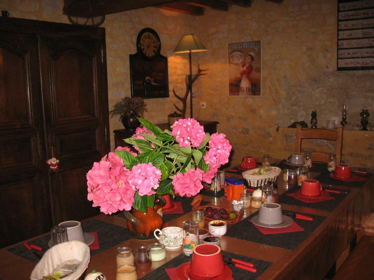 Ferme De Montigny Bed & Breakfast Asnieres-en-Bessin Eksteriør bilde